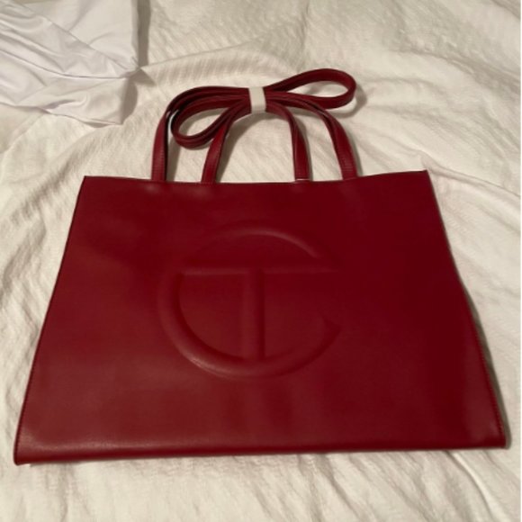 red telfar medium